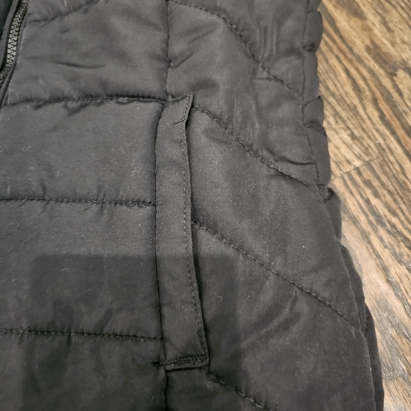 Aeropostale Puffer Vest - Picture 8 of 10